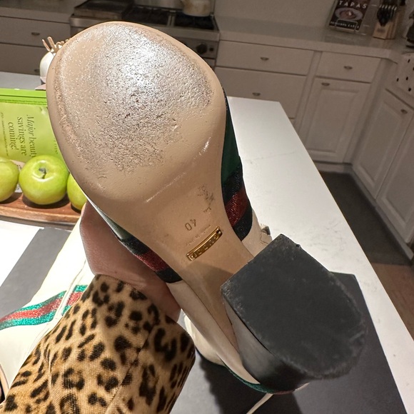 Gucci lace boots - Picture 6 of 7